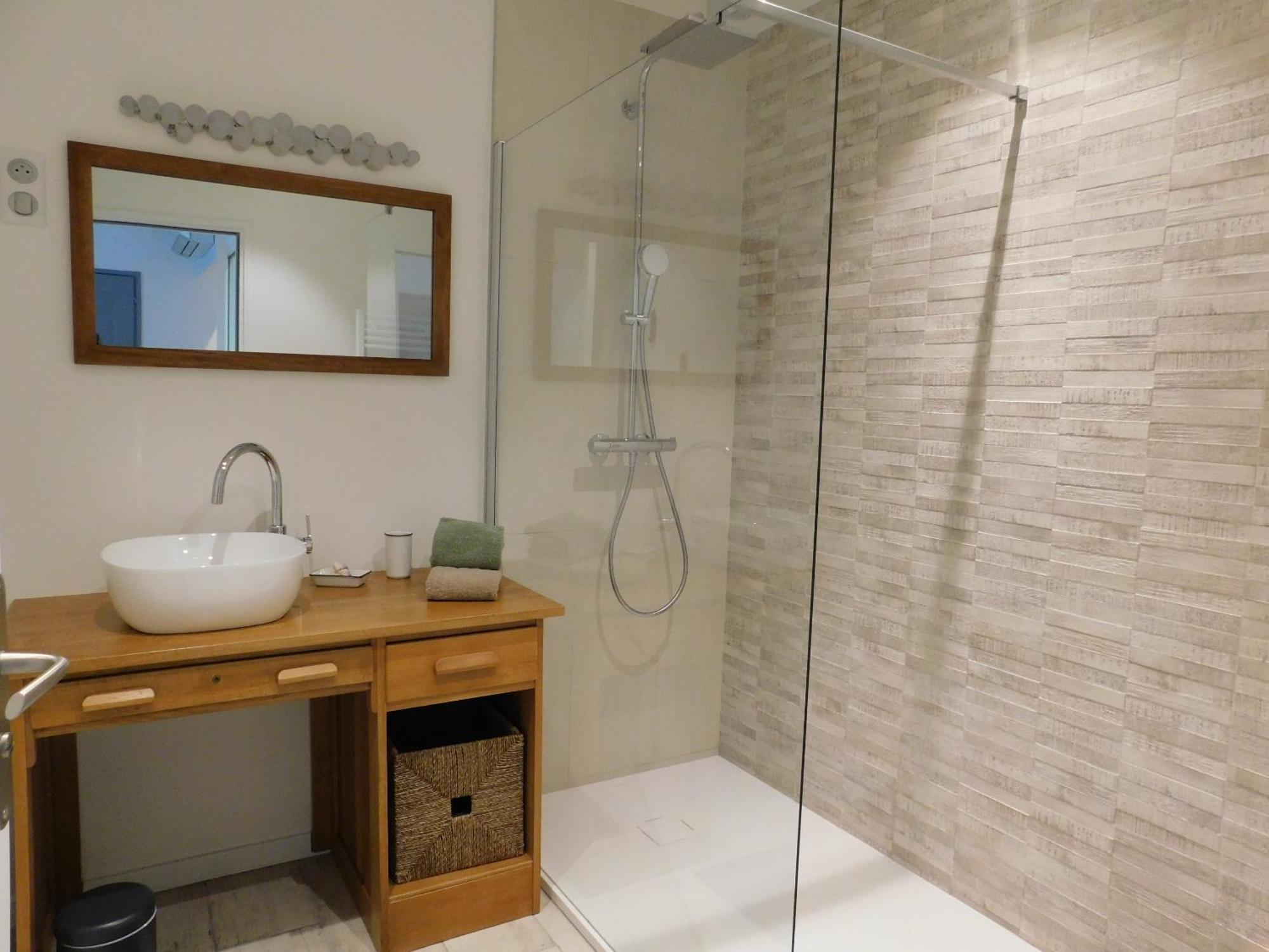 ลา แมซง เดอ โปล แอนด์ มาร์โก Bed & Breakfast Chateauneuf-de-Galaure ห้อง รูปภาพ