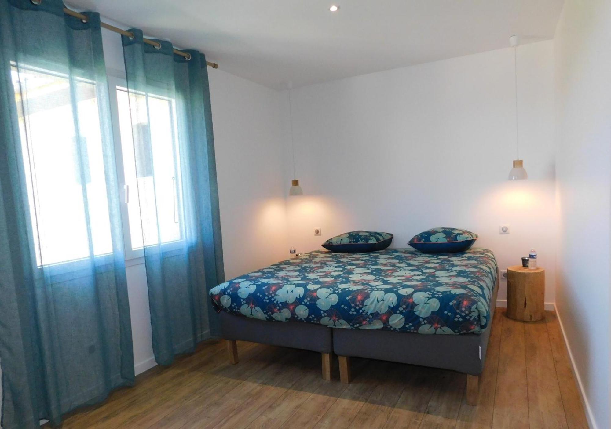 ลา แมซง เดอ โปล แอนด์ มาร์โก Bed & Breakfast Chateauneuf-de-Galaure ห้อง รูปภาพ