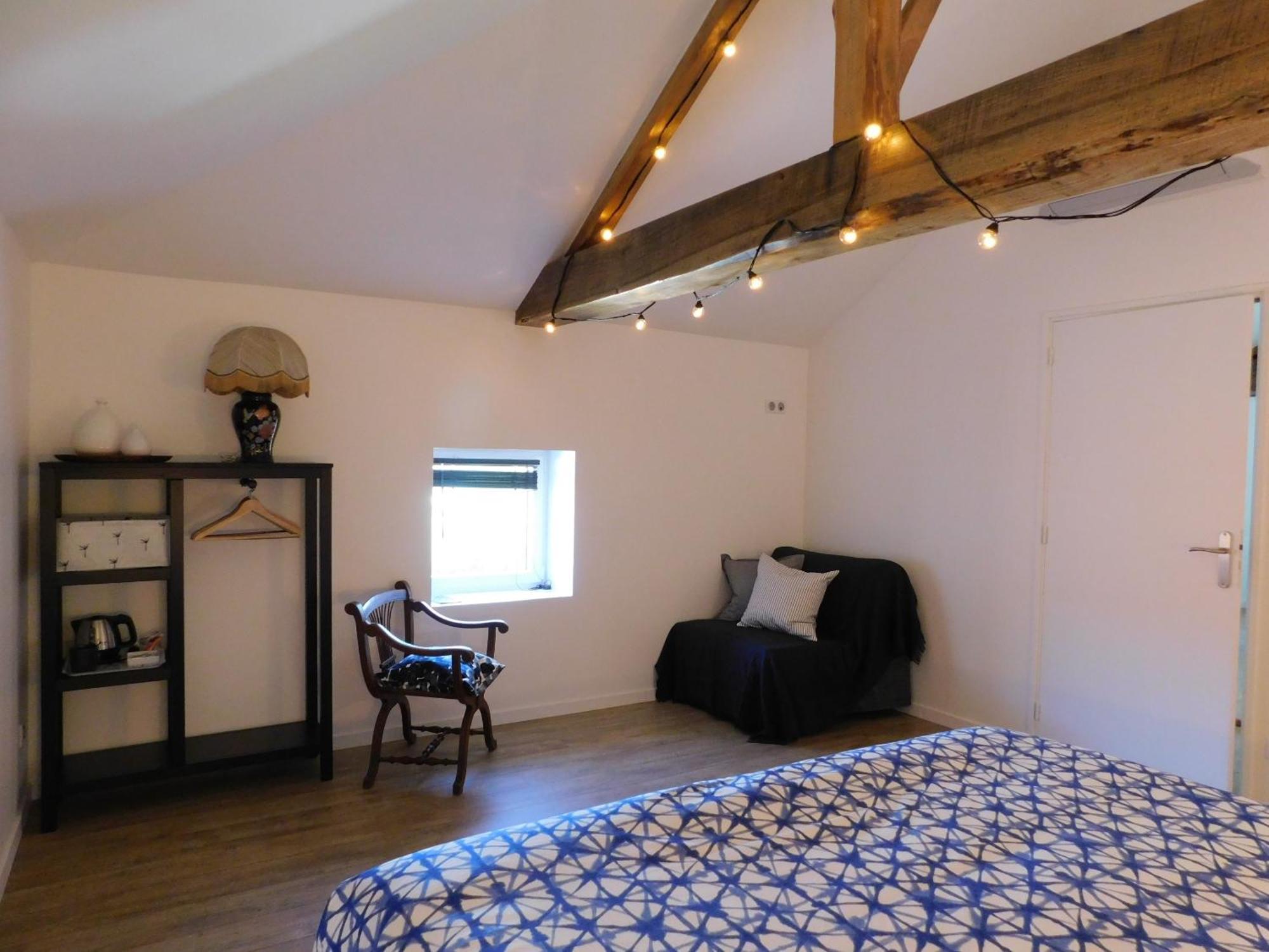 ลา แมซง เดอ โปล แอนด์ มาร์โก Bed & Breakfast Chateauneuf-de-Galaure ภายนอก รูปภาพ